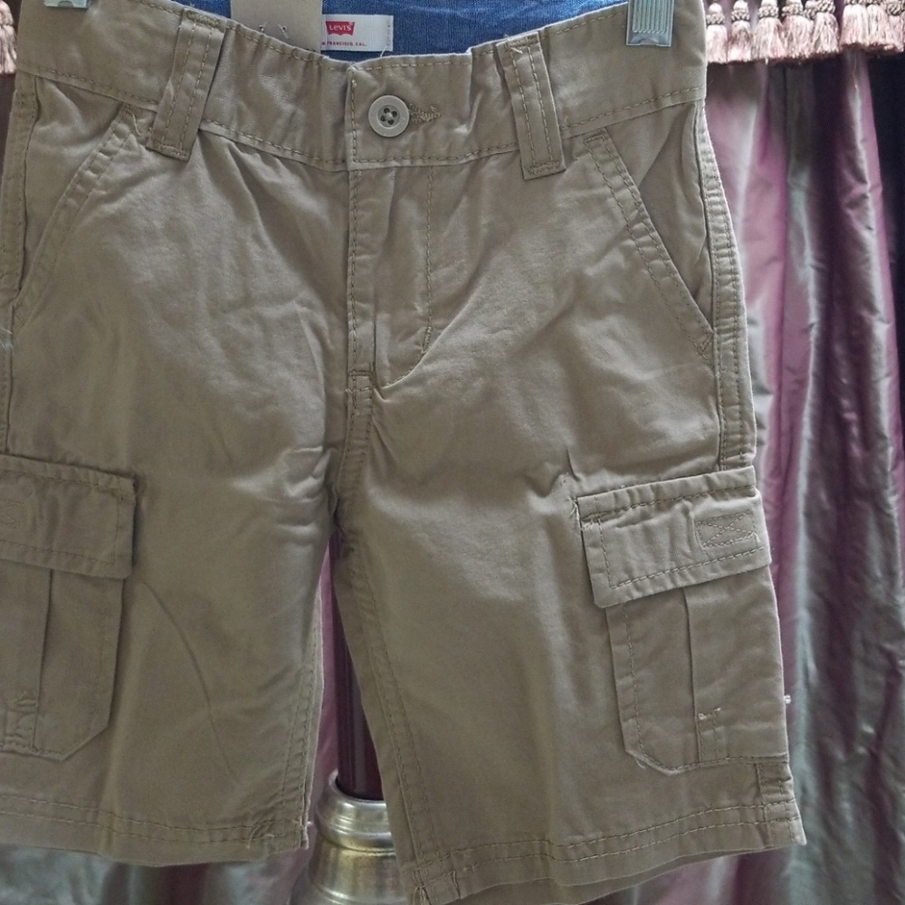 Boys Levi's Cargo shorts